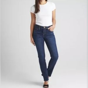 Vigoss skinny Dark wash low-rise Jeans size 30  9/10